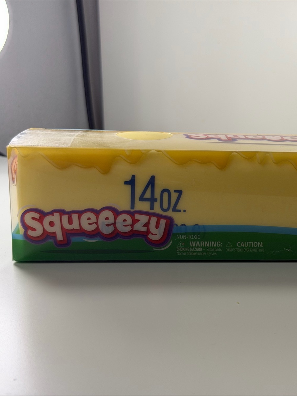 Squeeezy 14oz Yellow Modeling Dough
